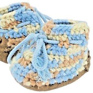 New in Box UGG Australia Baby Crochet BLUE Multi Booties